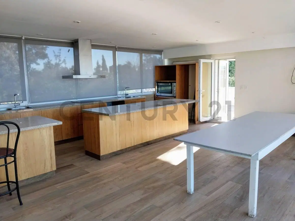 Departamento en venta 4 ambientes en Pilar km 50. 3