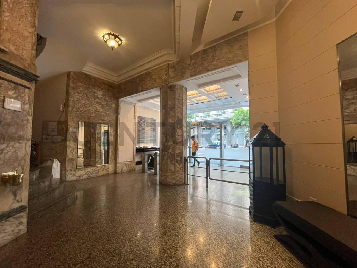 Foto de Elegante oficina comercial en alquiler en Microcentro, imagen 3