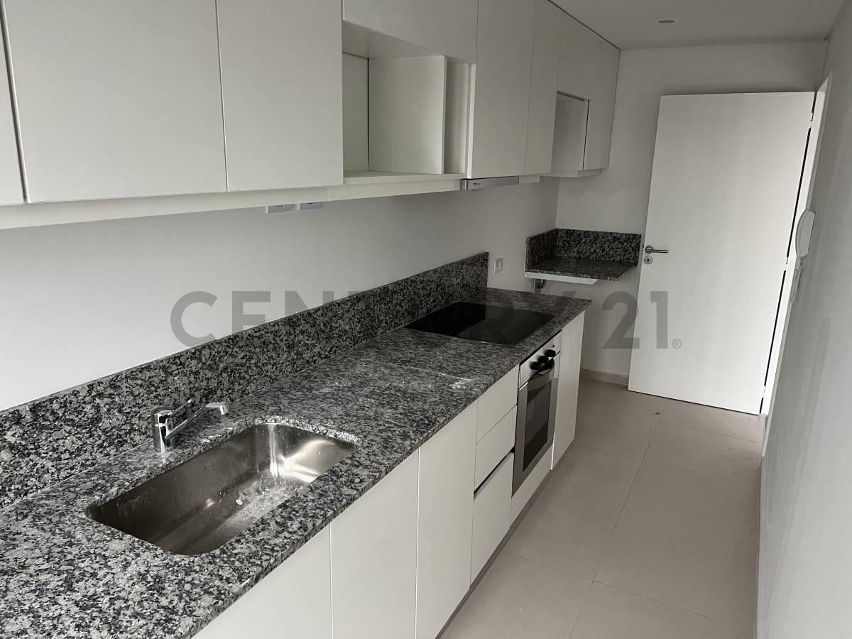 Foto de VENTA 4 AMBIENTES MUY LUMINO PISO 16, imagen 5