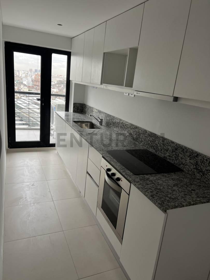 Foto de VENTA 4 AMBIENTES MUY LUMINO PISO 16, imagen 1