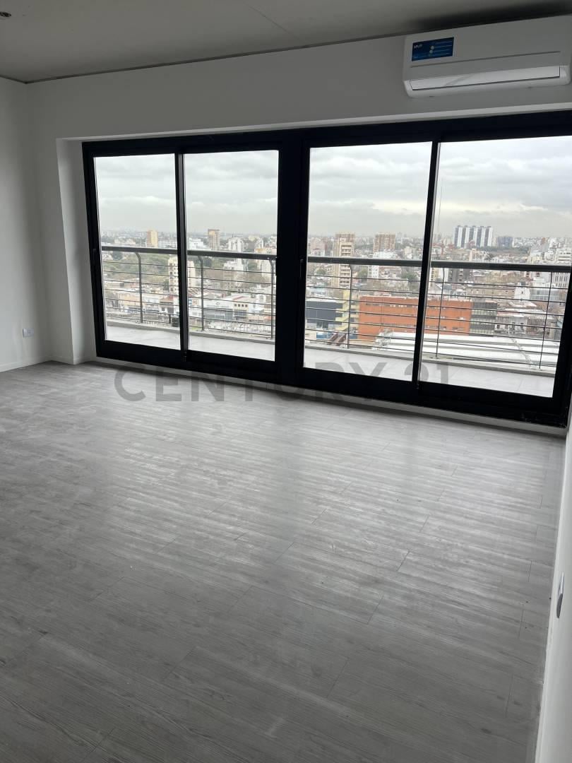 Foto de VENTA 4 AMBIENTES MUY LUMINO PISO 16, imagen 4