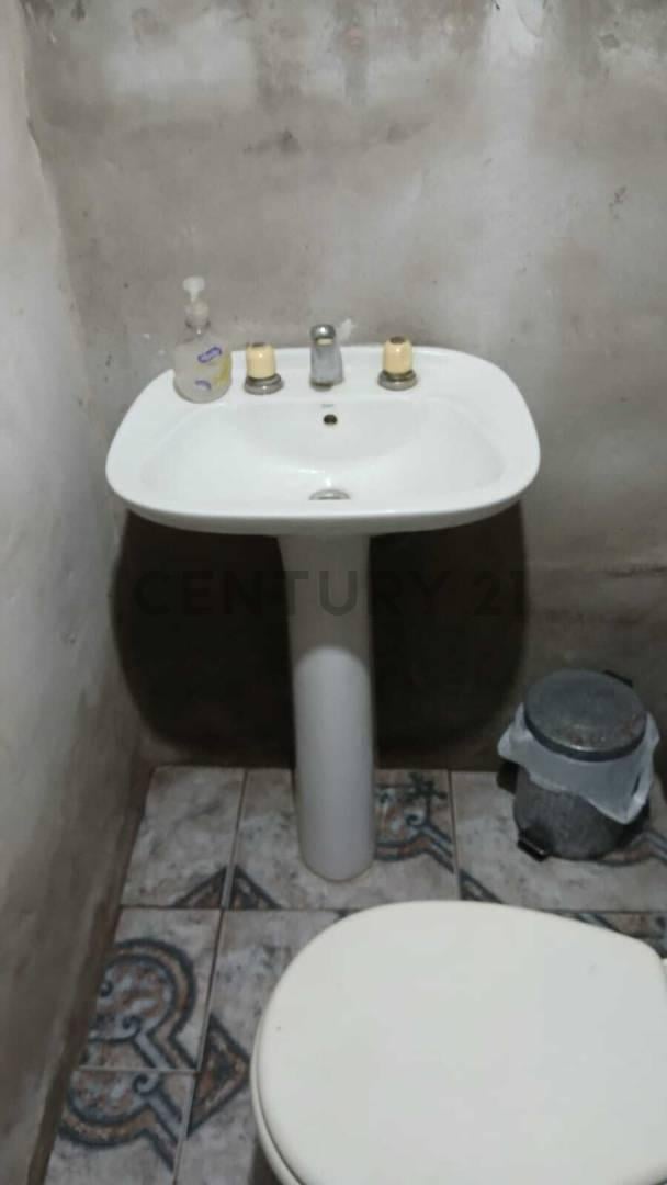Foto de VENTA CASA 5 AMBIENTES CON PATIO Y GARAGE, imagen 4