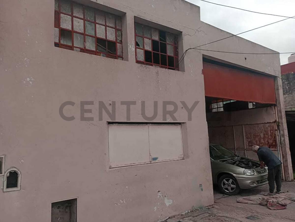 Foto de Galpón en venta Lanús Oeste de 8,66 M2 por 25M2, imagen 2
