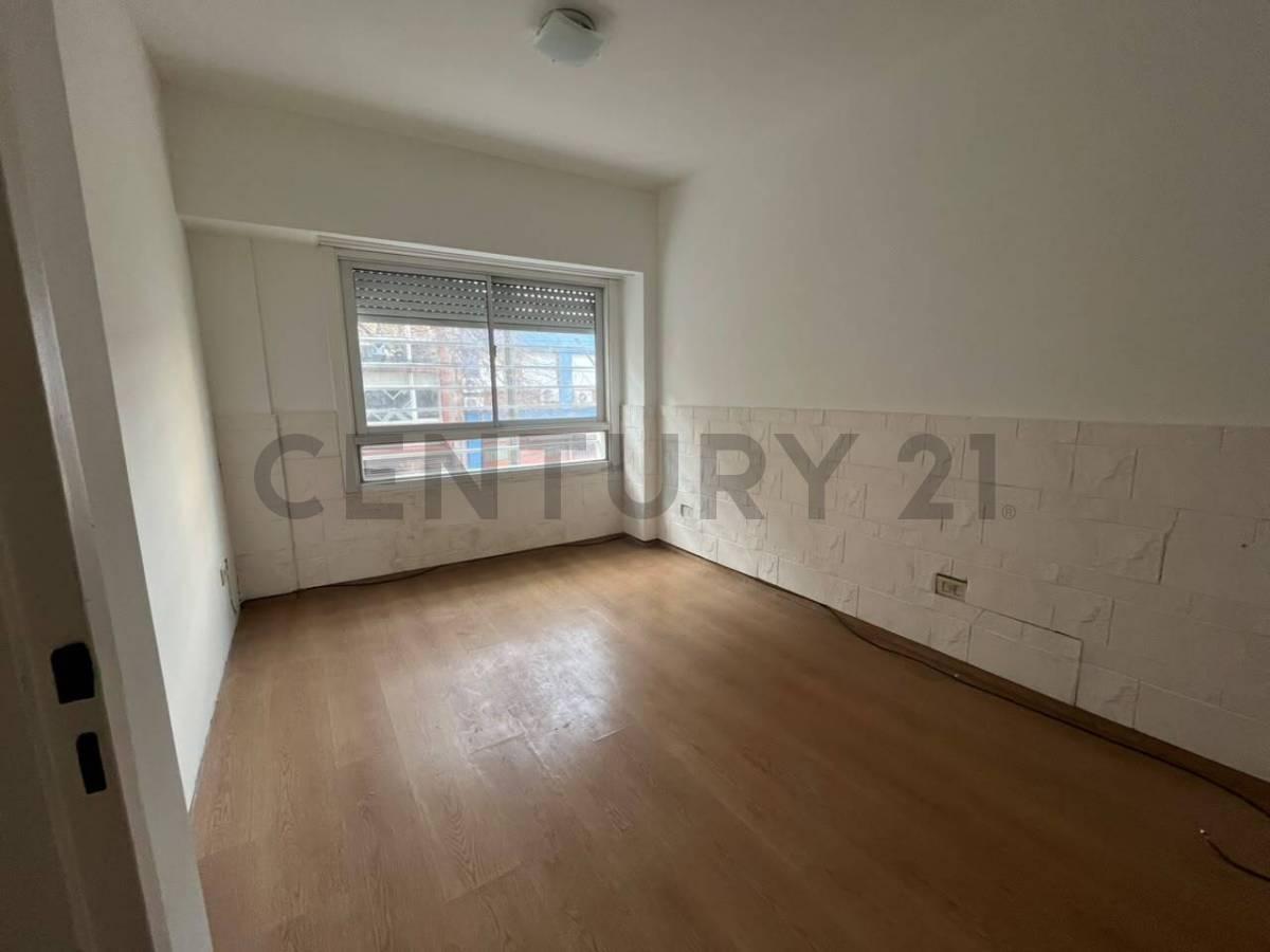 Foto de Departamento 2 ambientes en alquiler en Saavedra, imagen 2