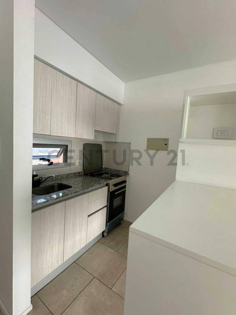 Foto de MODERNO DEPARTAMENTO 2 AMBIENTES CON BALCÓN Y COCHERA, NUÑEZ., imagen 5