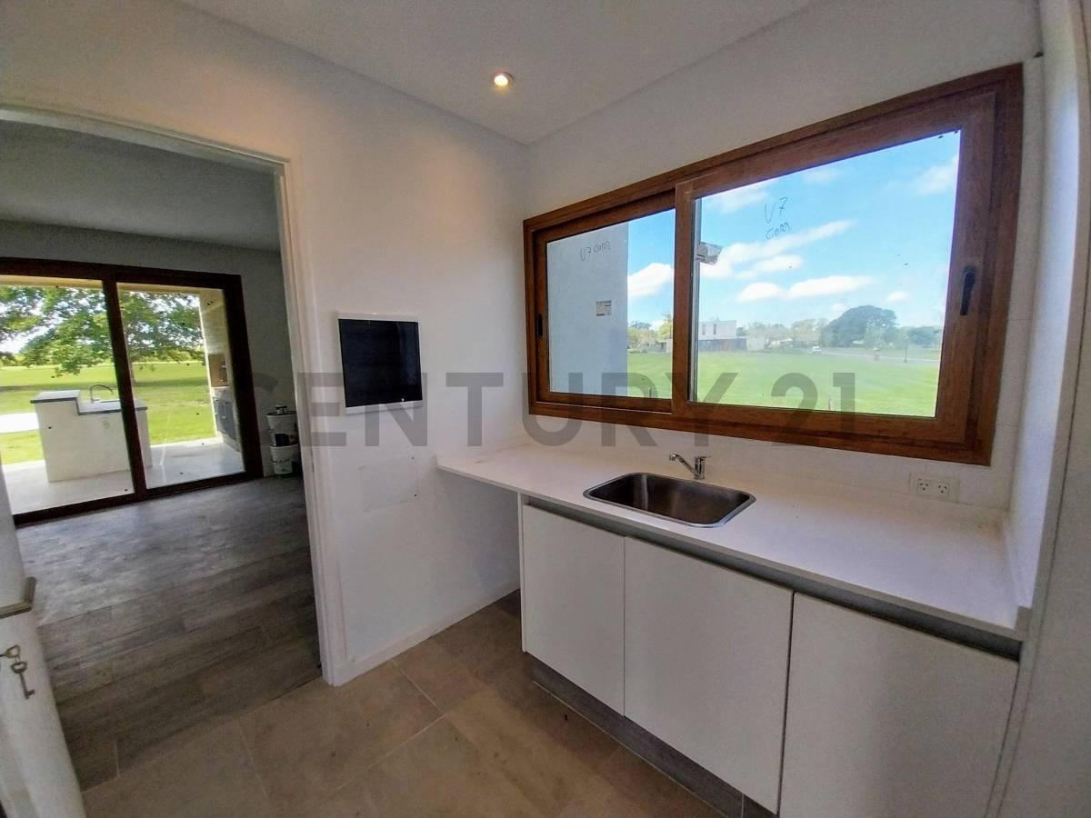 Foto de Casa en venta en Pilara, Milord. Frente a cancha de polo!, imagen 2