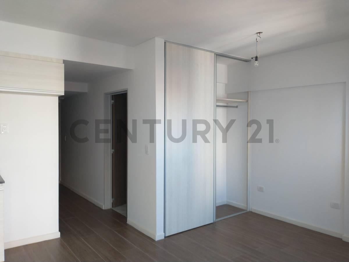 Foto de VENTA MONOAMBIENTE DIVISIBLE CON PATIO, imagen 4