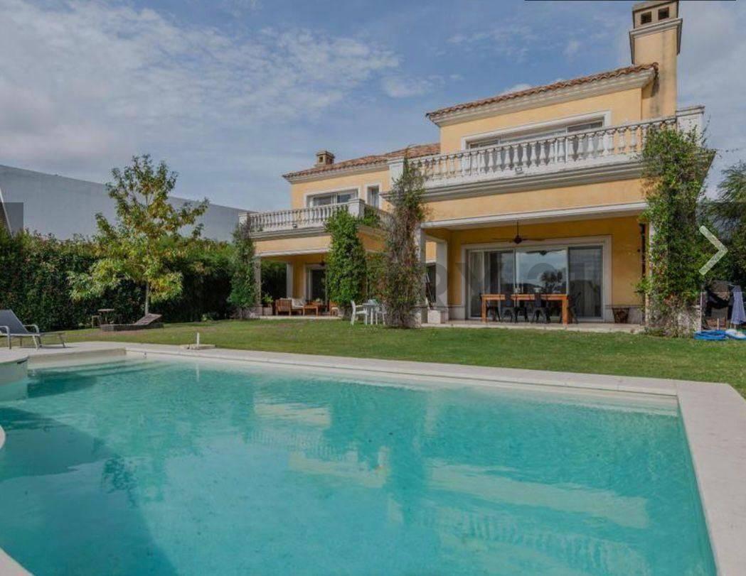 Foto de <p>Venta de Casa 7 AMBIENTES 4 DORMITORIOS en Los Castores, Tigre, imagen 1