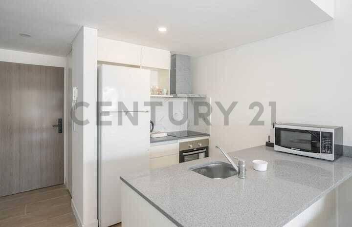 Foto de Venta 9 piso muy luminoso zona UADE, Capital Federal, imagen 3
