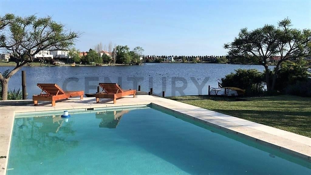 Foto de VENTA CASA A LA LAGUNA, EN SAN FRANCISCO VILLANUEVA, TIGRE., imagen 2