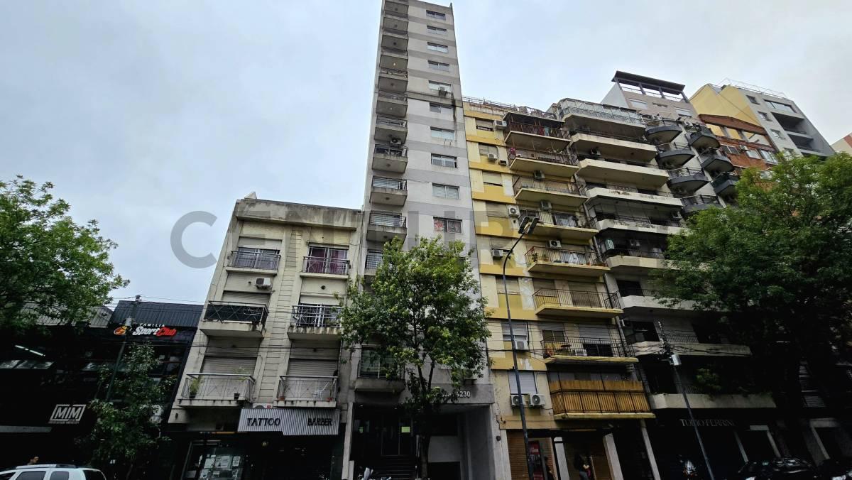 Foto de Dos ambientes con cochera en venta en BOEDO, imagen 5
