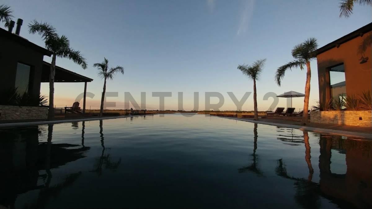 Foto de LOTE EN VENTA A LA LAGUNA EN EL NAUDIR, AGUAS PRIVADAS., imagen 5