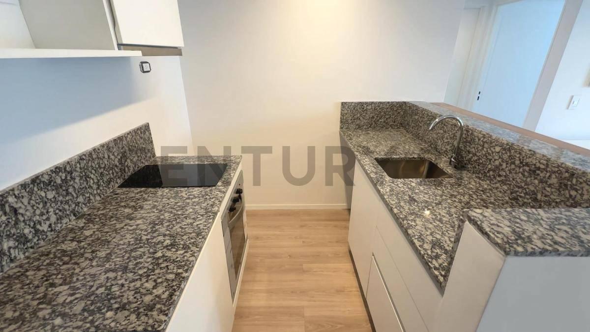 Foto de VENTA 2 AMBIENTES CON PATIO A ESTRENAR MUY LUMINOSO CONTRA FRENTE, imagen 4