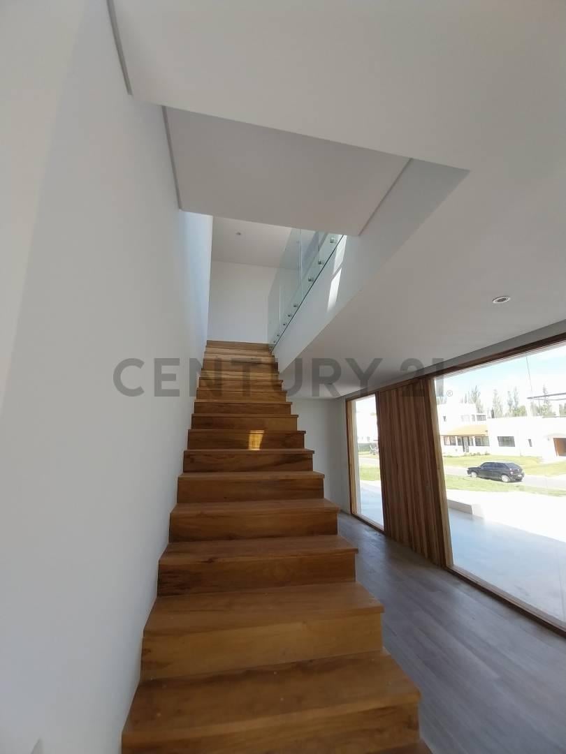 Foto de Casa en venta en Pilara, Milord. Frente a cancha de polo!, imagen 2