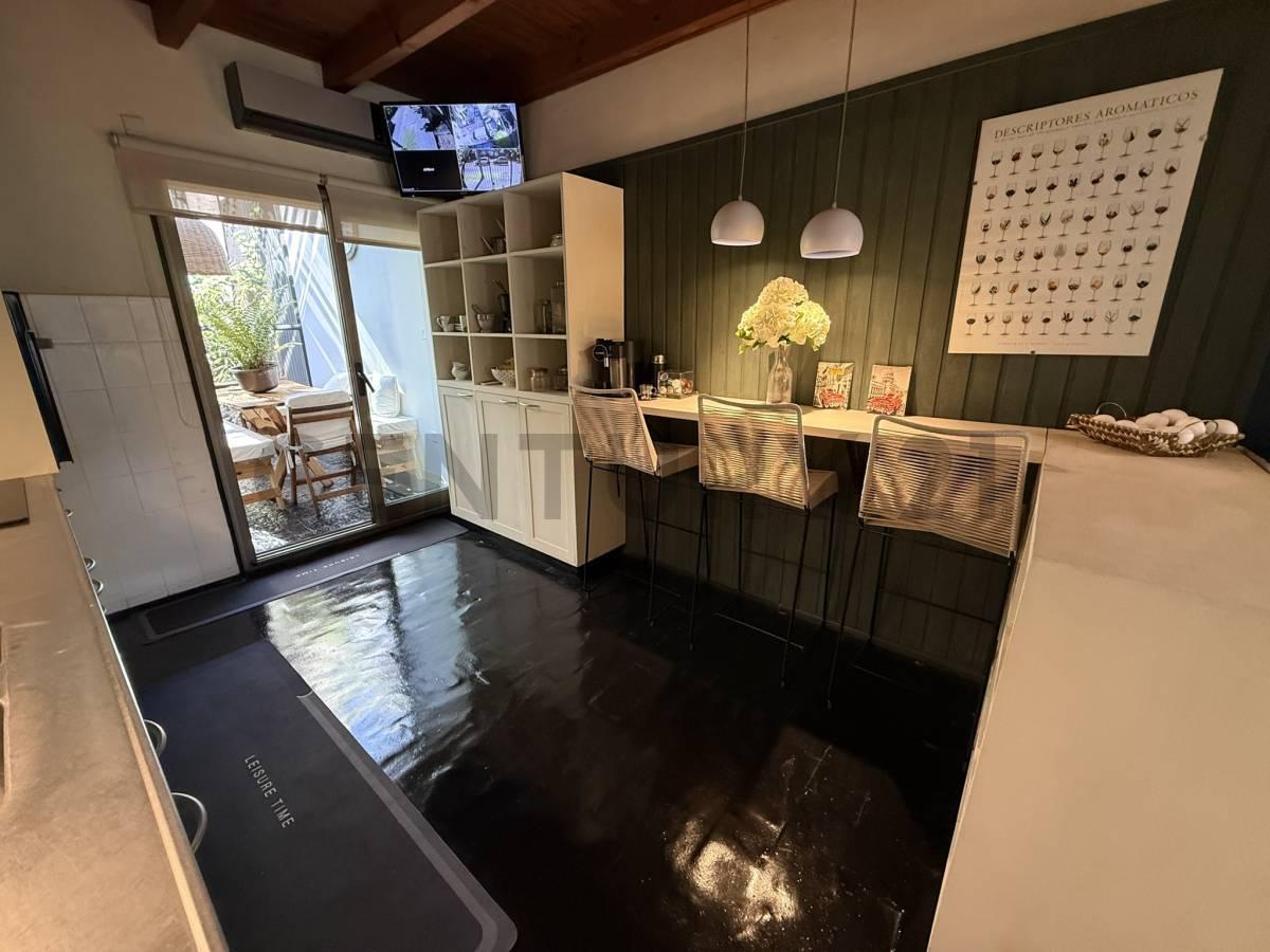 Foto de CASA EN ALQUILER 4 AMBIENTES EN PLAZA ALEM VILLA BALLESTER, imagen 2