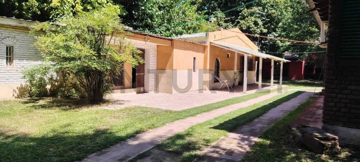 Foto de Venta 2 Lotes con dos casas ,quincho nuevo y pileta en General Rodriguez, imagen 1