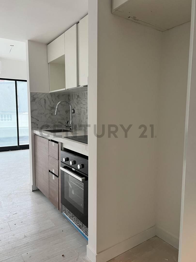 Foto de VENTA MONOAMBIENTE MUY LUMINOSO Premium en Barrio Norte con Amenities, imagen 5