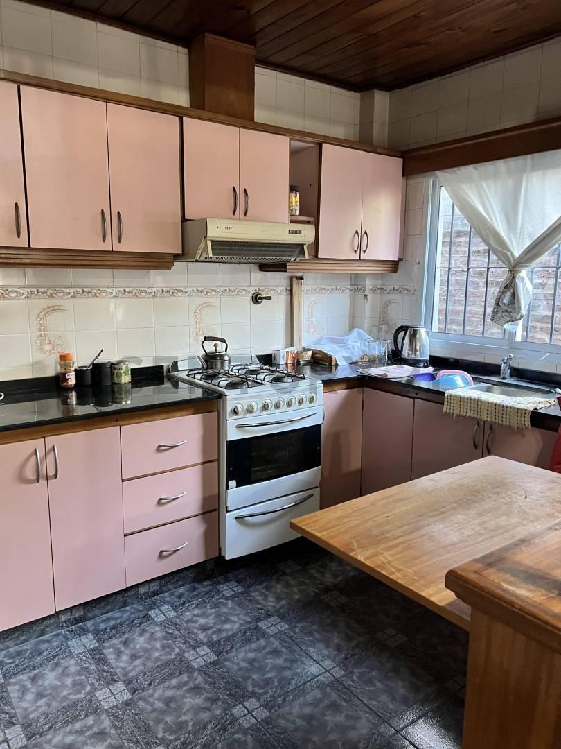 Foto de venta de casa con lote de 10x50 edificación 4 a 8 dúplex, imagen 4