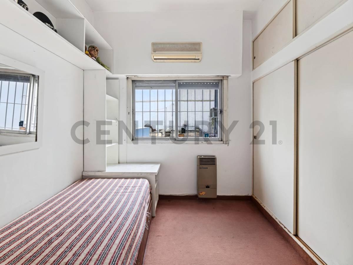 Foto de VENTA CASA 6 AMBIENTES EN OLIVOS QUINCHO Y PARRILLA, imagen 1