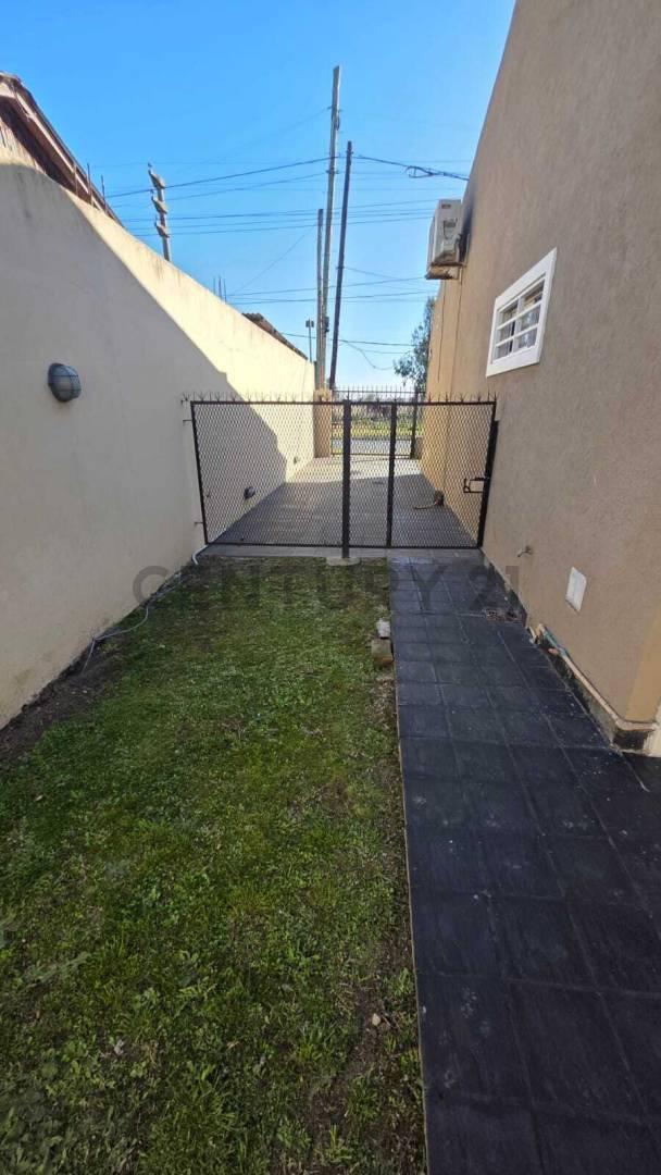 Foto de CASA 3 AMB - BERAZATEGUI, imagen 2