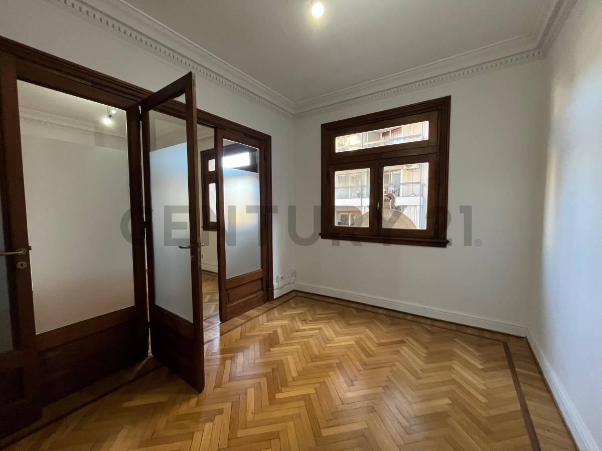 Foto de Oficina de categoría estilo francés en alquiler - Retiro, imagen 5