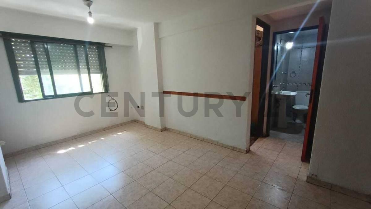 Foto de Departamento de 1 dormitorio en Venta frente a la Estación de Tren, imagen 4