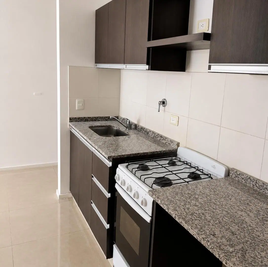 EXCELENTE DEPARTAMENTO DE 1 DORMITORIO CON SEGURIDAD, PILETA Y QUINCHO CON ASADOR 3