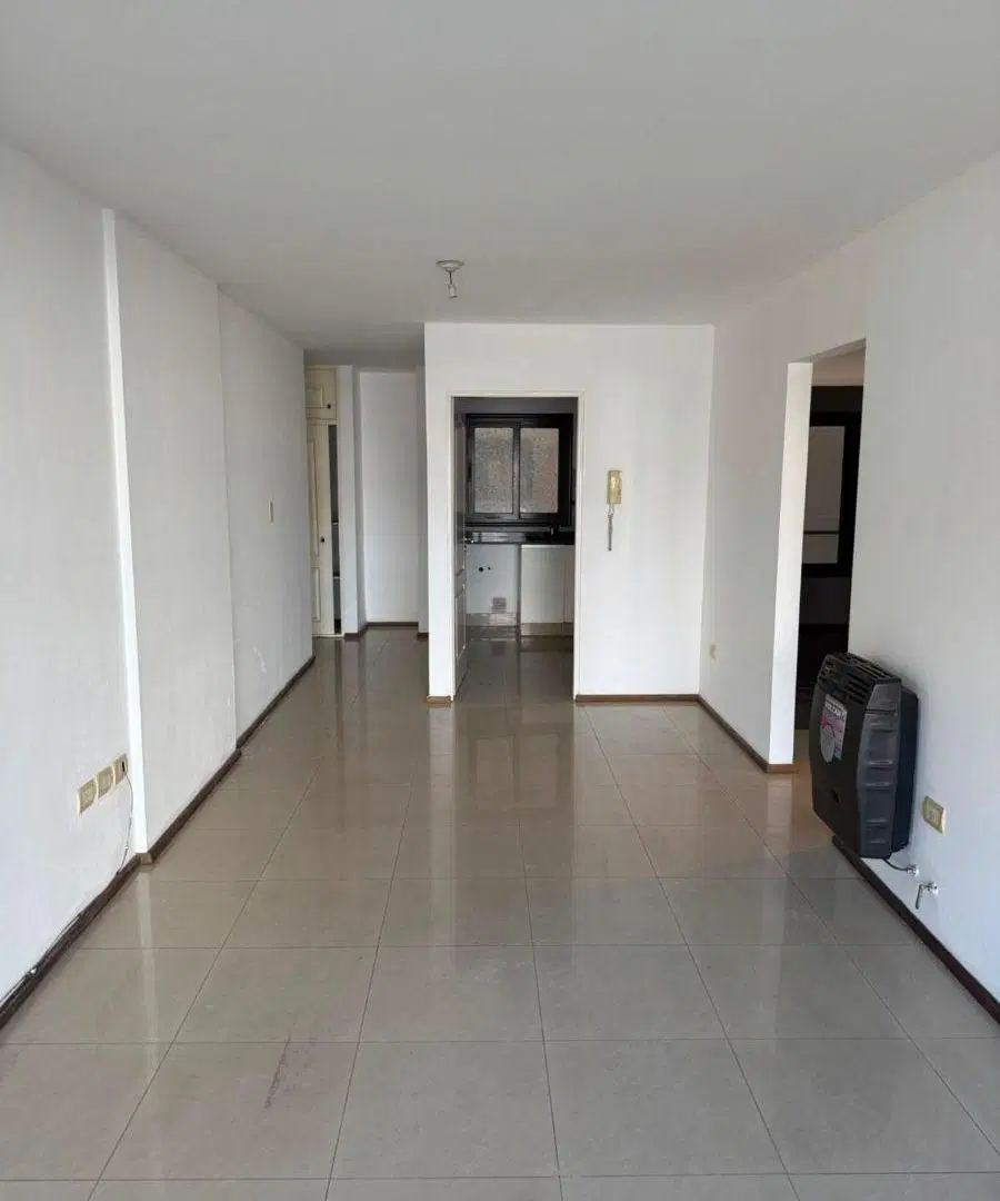 HERMOSO DEPARTAMENTO DE 2 DORMITORIOS CON PILETA EN GRAL PAZ 4
