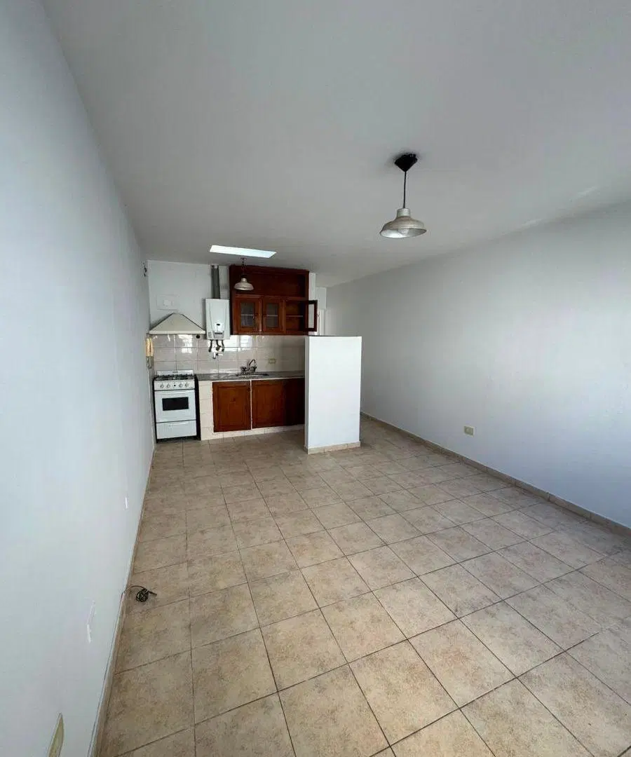 GRAN DEPARTAMENTO DE UN DORMITORIO EN GRAL. PAZ 2