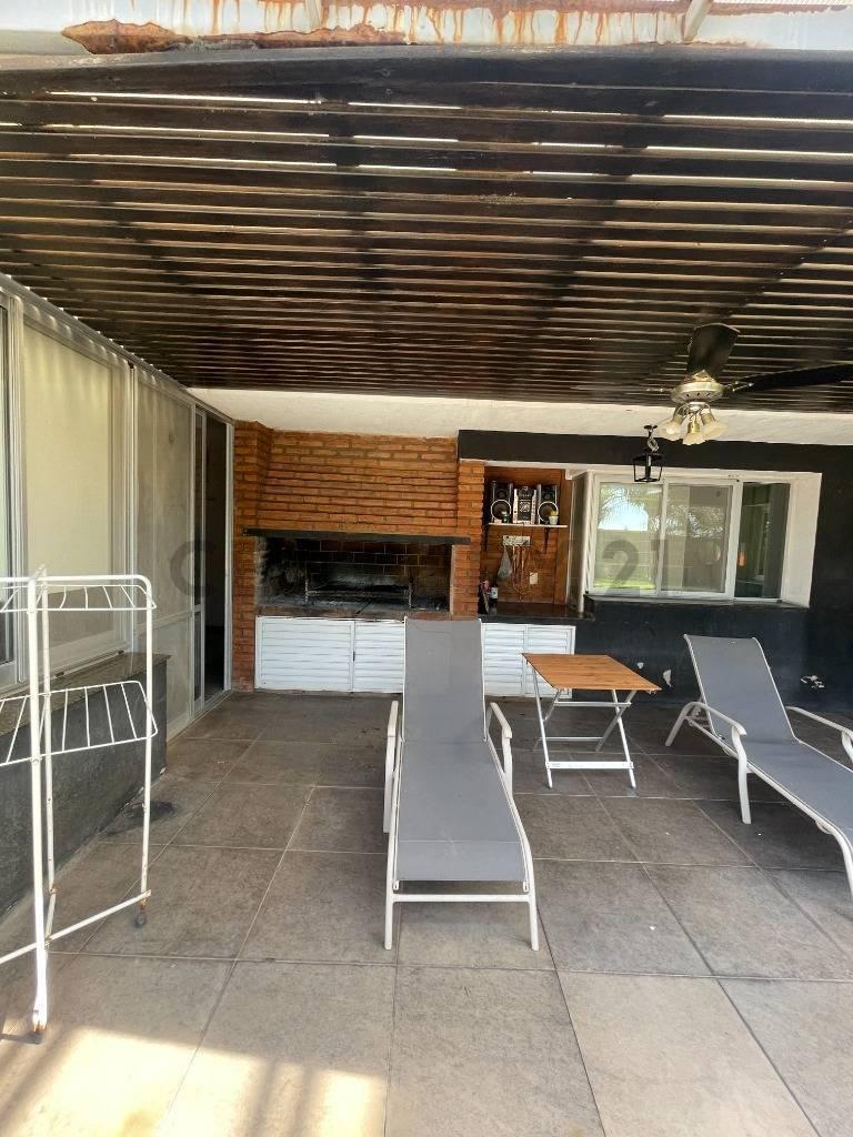 Casa Zavalla 4 Dorm. con Jacuzzi y Pileta 4