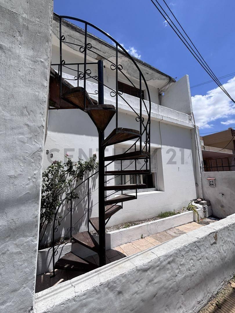 ? ¡Oportunidad! Dos Casas en un Mismo Lote – Granadero Baigorria? 2