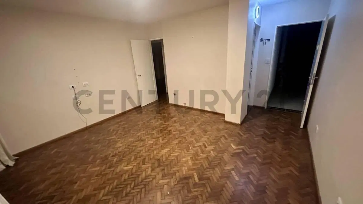 Departamento de dos dormitorios a metros del RIO 3