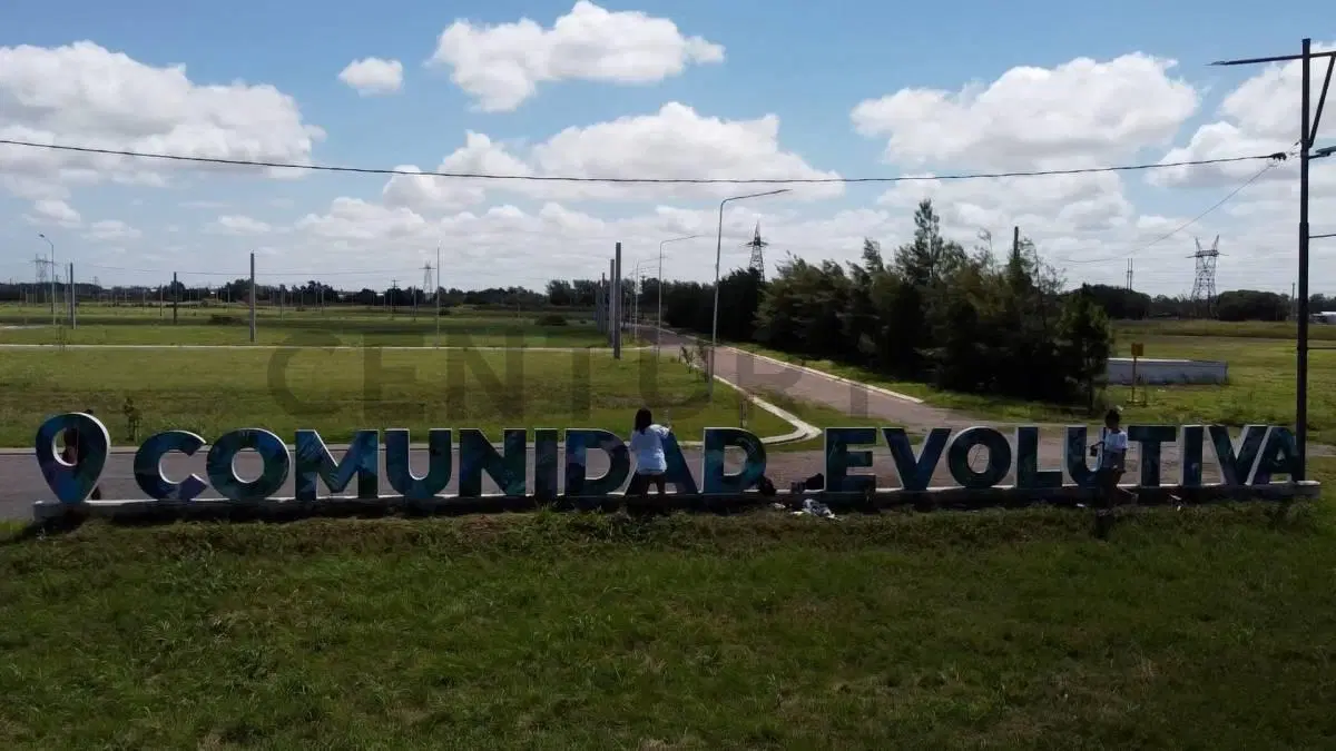 VENTA DE TERRENO EN PUEBLO ESTHER 5