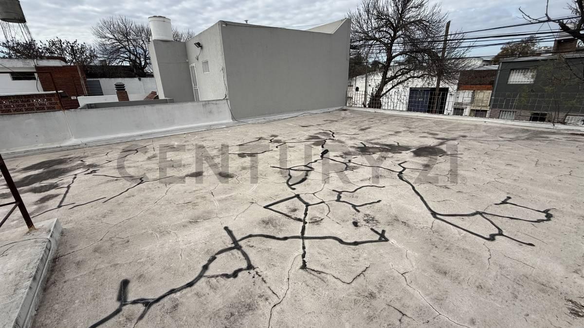 Foto de Casa familiar con gran potencial | Ideal para reciclar o desarrollar, imagen 4