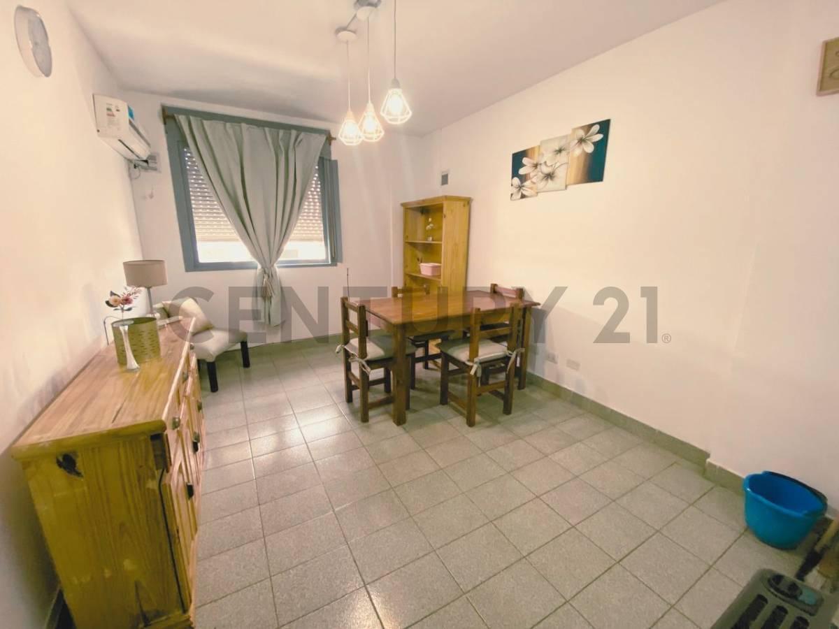 Foto de DEPARTAMENTO DE 1 DORMITORIO EN VENTA – COMPLETAMENTE AMUEBLADO, imagen 2