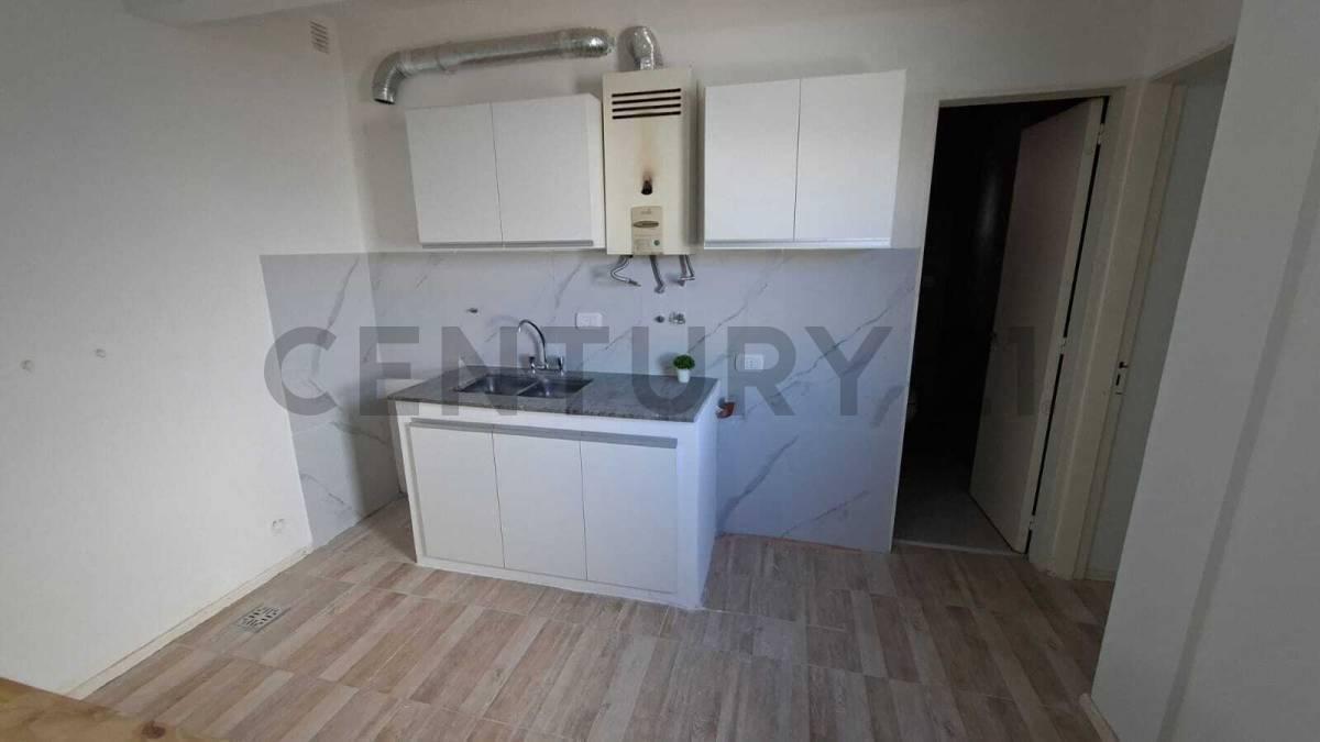 Foto de Venta Departamento 1 Dormitorio centro, imagen 2