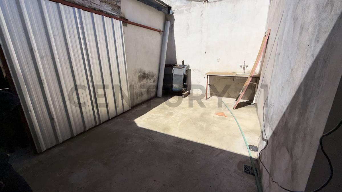 Foto de TERRENO EN VENTA — GUALEGUAY 550, imagen 3