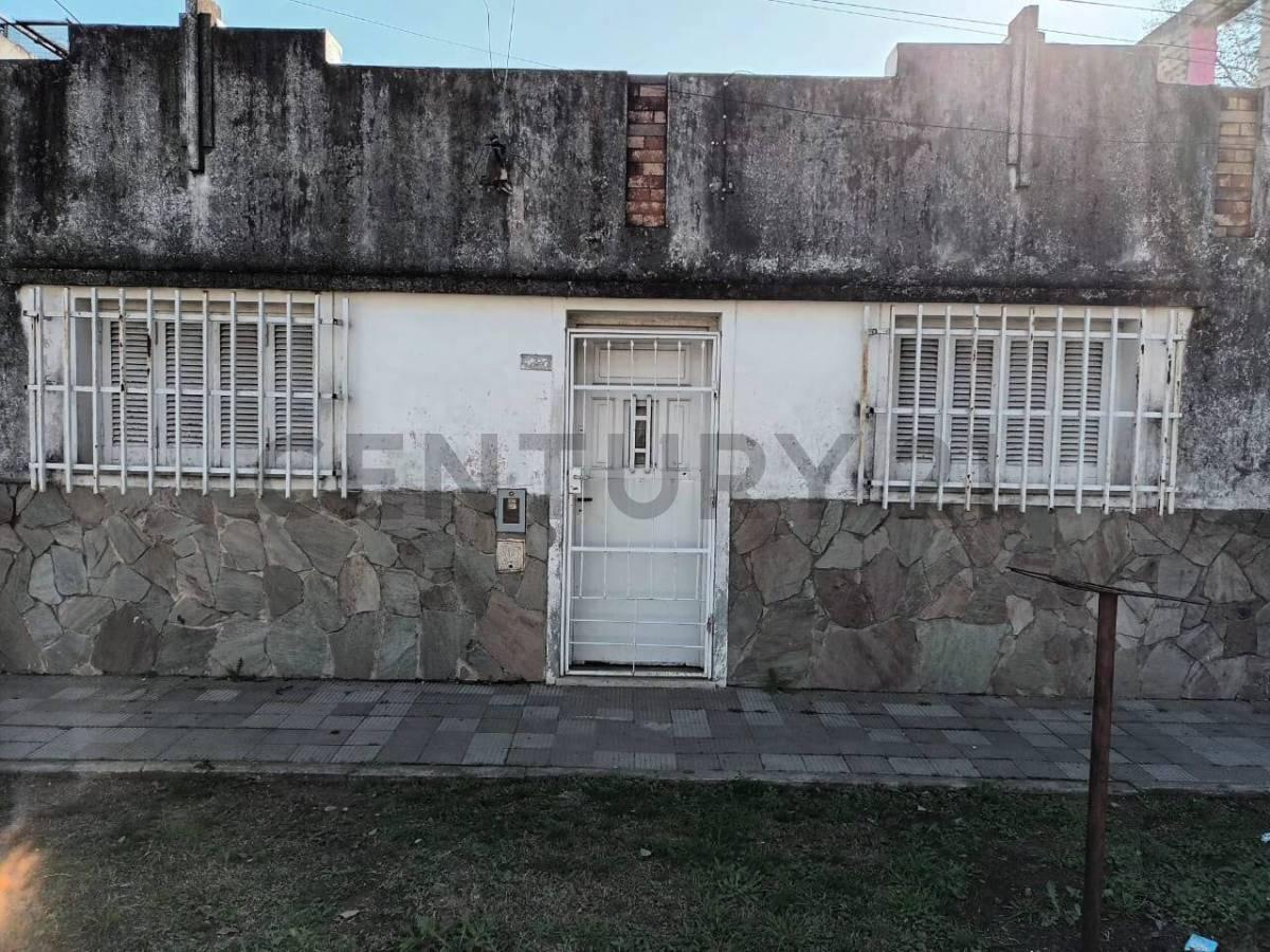 Foto de Venta Casa 3 Dormitorios Barrio Tablada, imagen 1