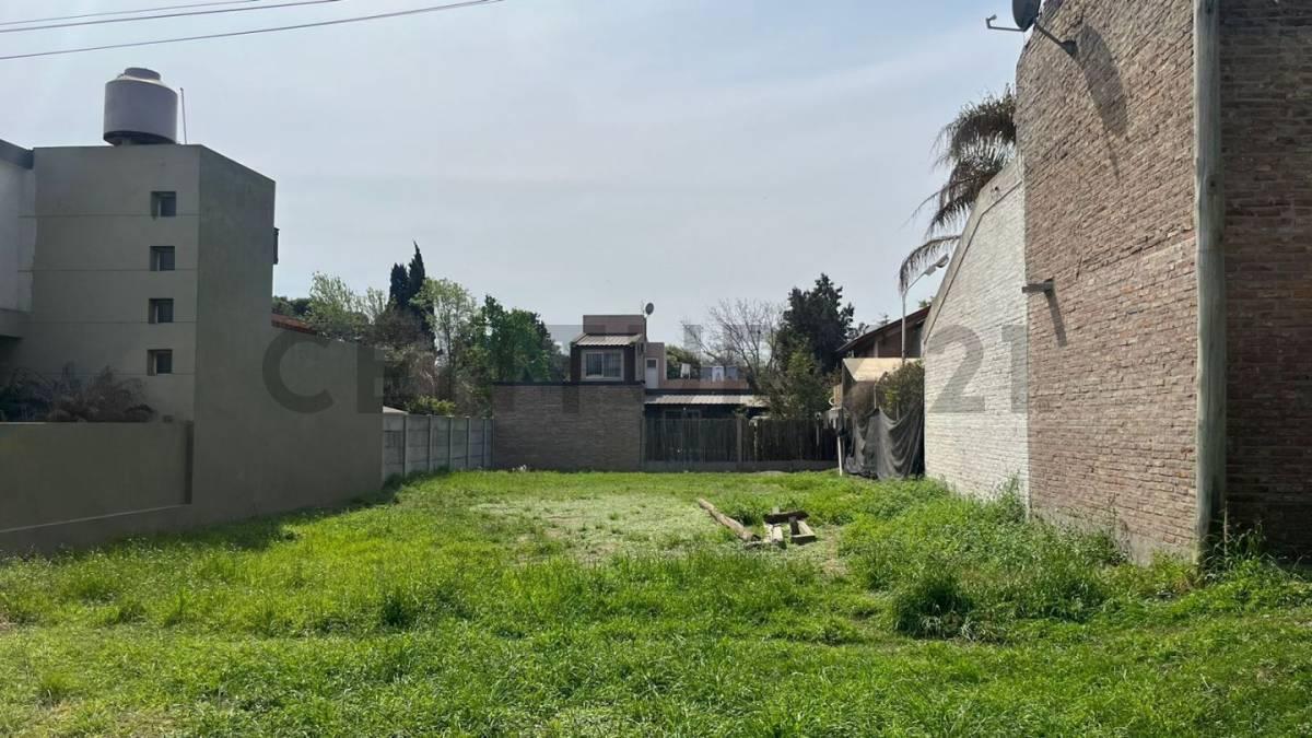 Foto de Venta de terreno en Pueblo Esther a metros de calle Oroño. 12x26.50, imagen 2