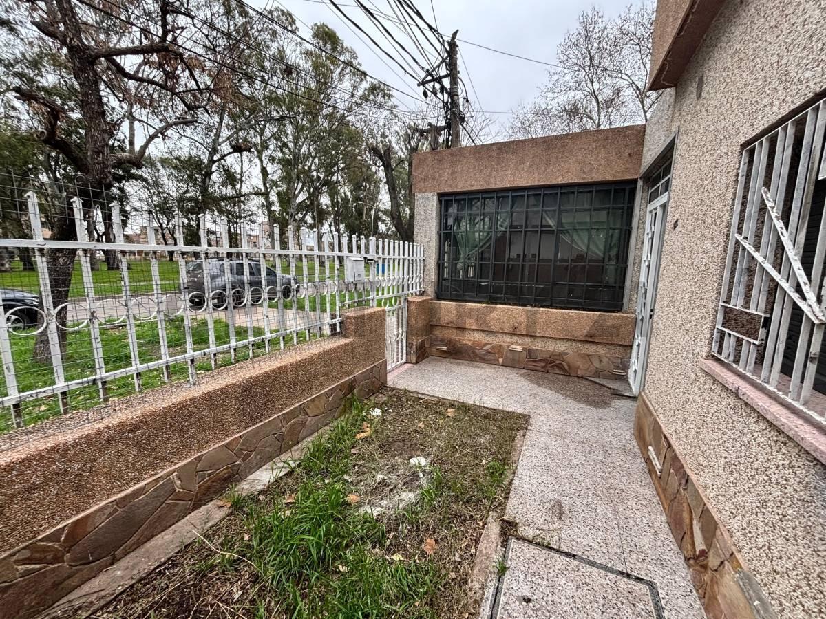 Foto de Casa 2 Dormitorios en Granadero Baigorria, imagen 4