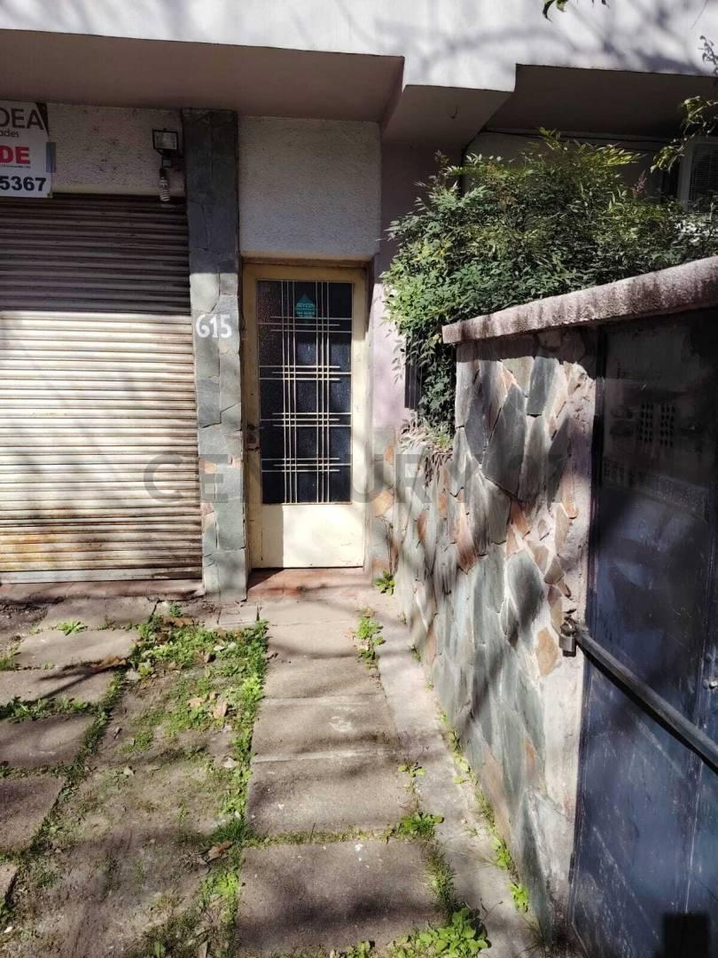 Foto de PH de 2 dormitorios en 1er piso – Barrio Alberdi, Rosario, imagen 1