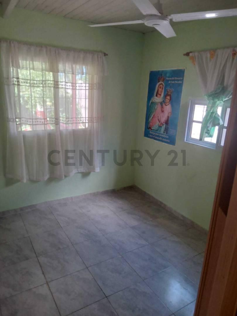 Foto de Venta casa 2 dormitorios Zavalla, imagen 2