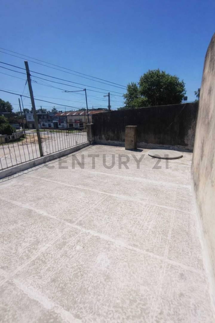 Foto de Galpón Zona Sur + Local + Vivienda en Planta Alta | Uso Comercial /, imagen 4