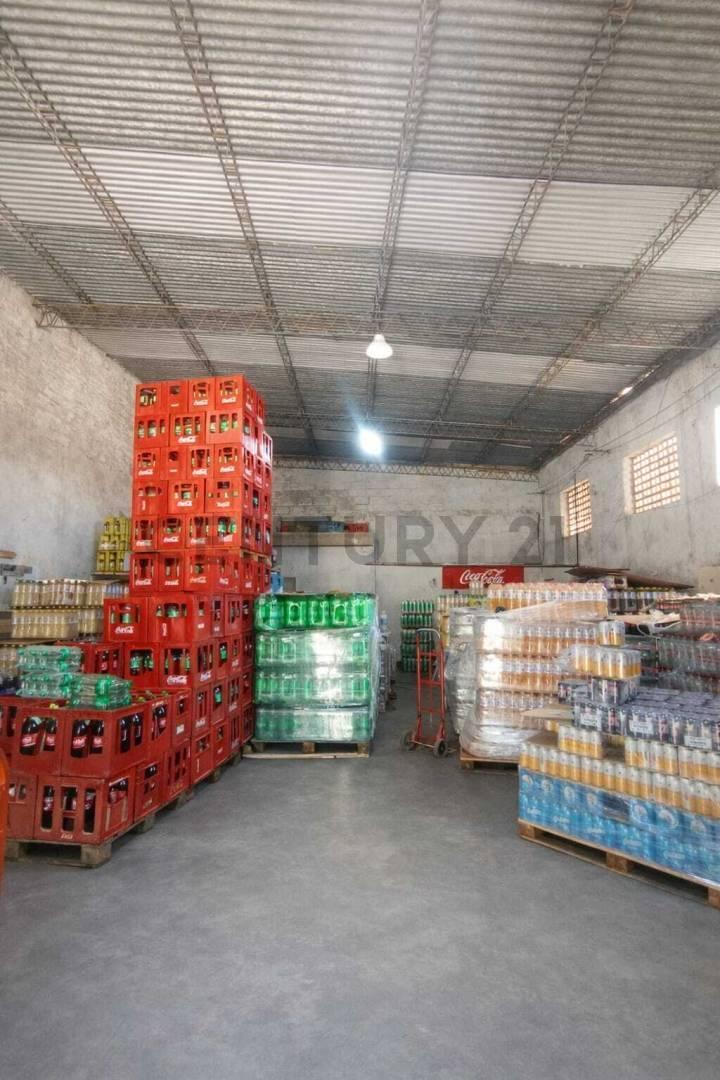 Foto de Galpón Zona Sur + Local + Vivienda en Planta Alta | Uso Comercial /, imagen 2