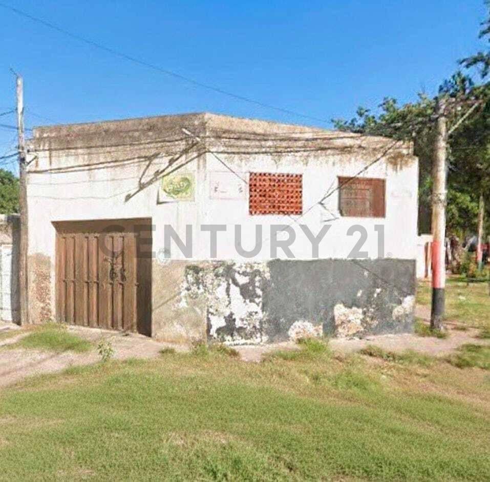 Foto de Galpón Zona Sur + Local + Vivienda en Planta Alta | Uso Comercial /, imagen 1