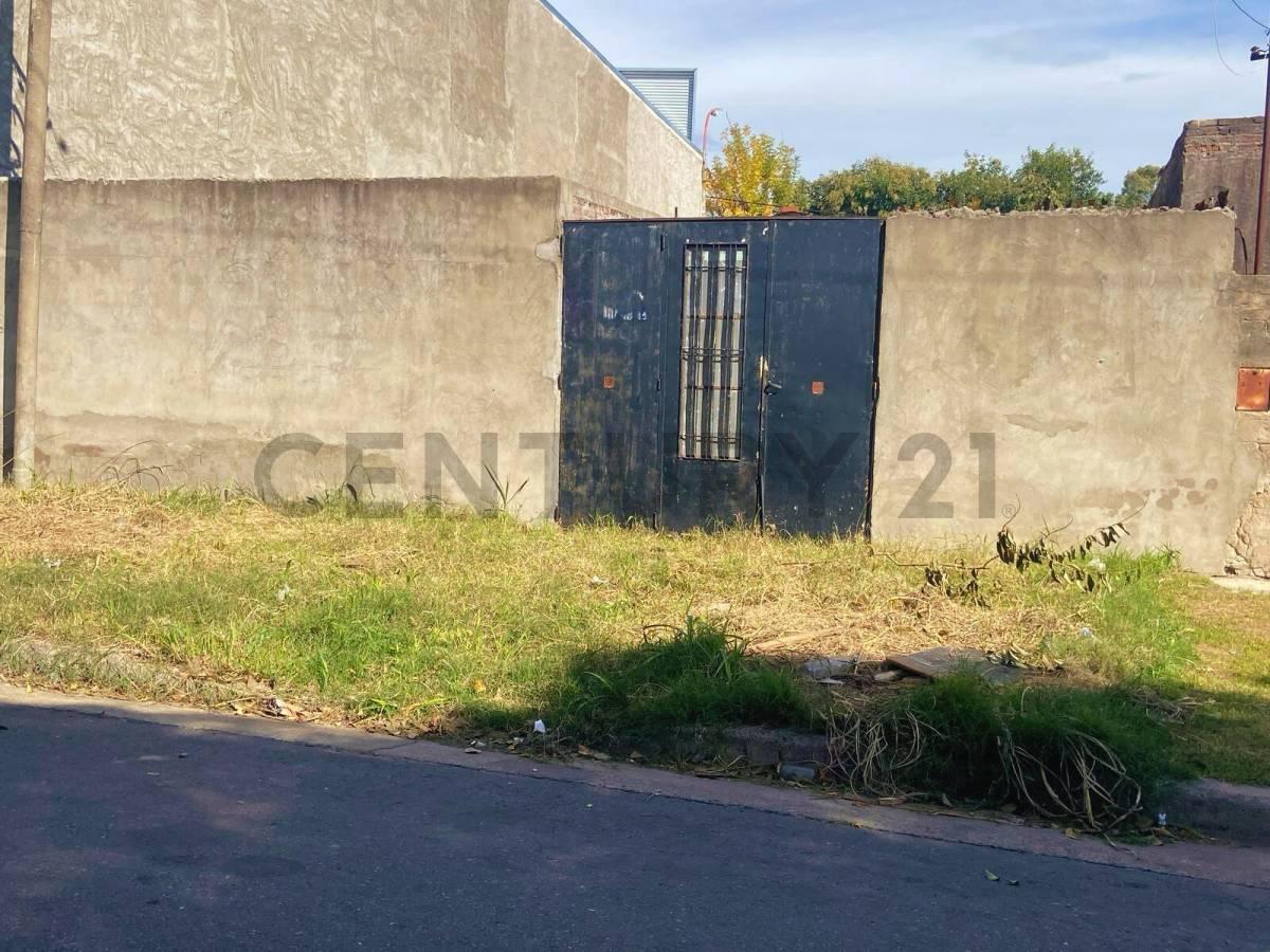 Foto de Lote con Doble Ingreso y Potencial Comercial - Pueblo nuevo, imagen 5