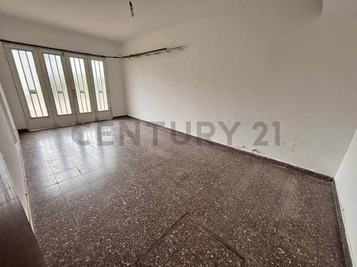 Foto de CASA EN VENTA EN ALBERDI, ROSARIO, imagen 3
