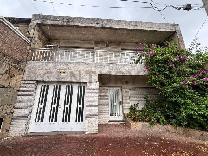 Foto de CASA EN VENTA EN ALBERDI, ROSARIO, imagen 1