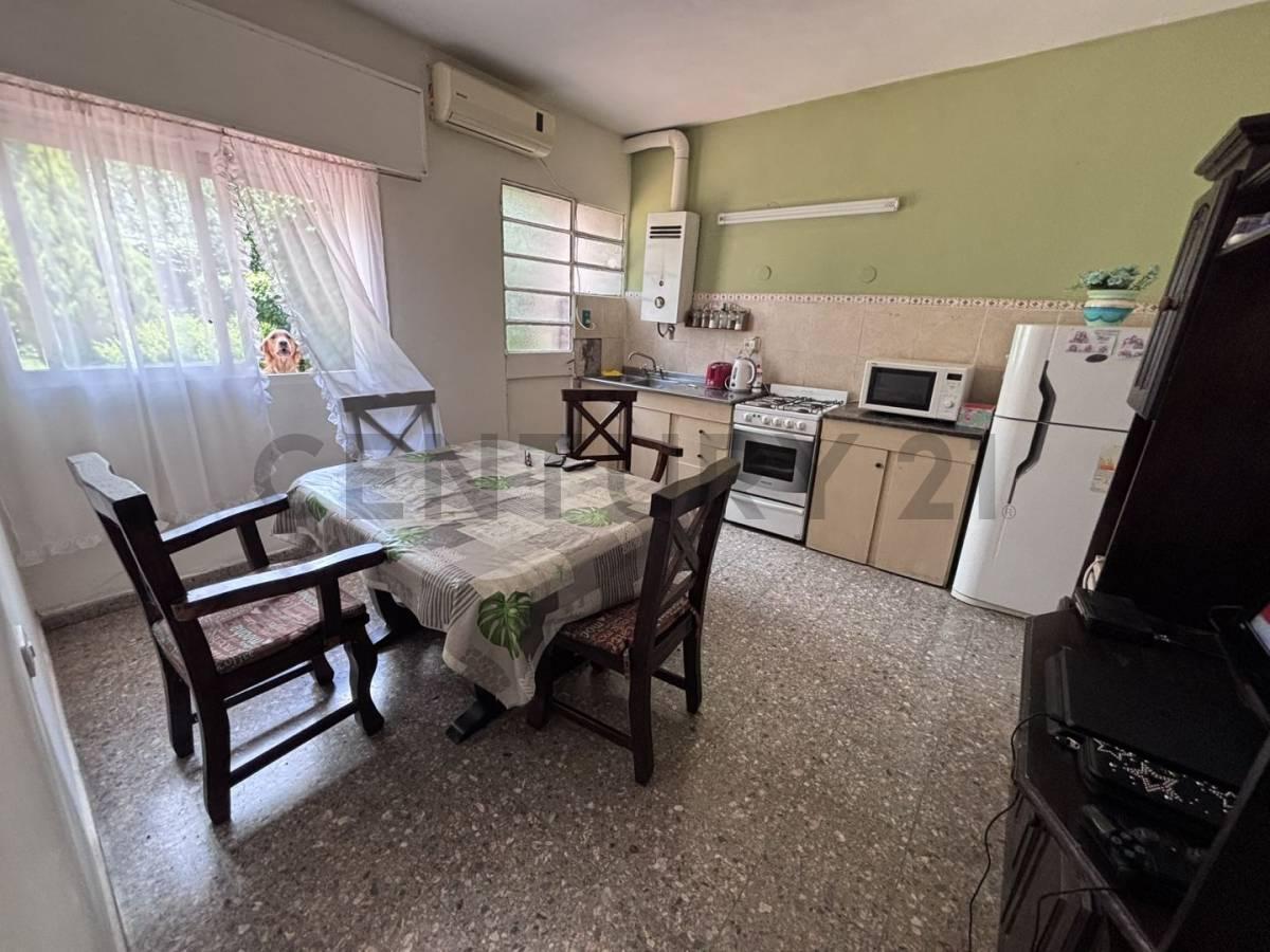 Foto de ¡OPORTUNIDAD! DOS CASAS EN UN MISMO LOTE – GRANADERO BAIGORRIA, imagen 5
