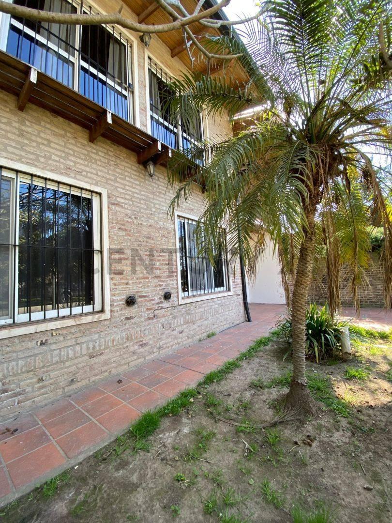 Foto de VENTA CASA 4 DORMITORIOS APTA CREDITO G. BAIGORRIA, imagen 3